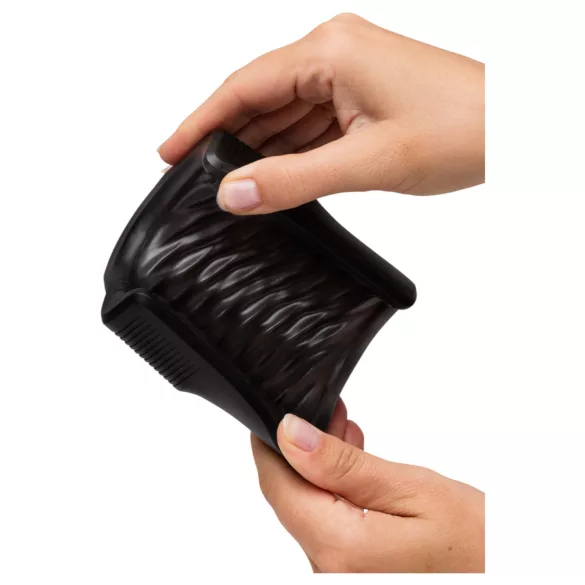 Arcwave Zing - 2 variklių masturbatorius (juodas)