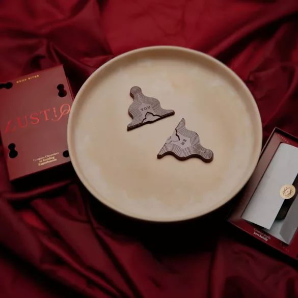 Lustiq Bond Bites - afrodiziakinis šokoladas - 2 vnt