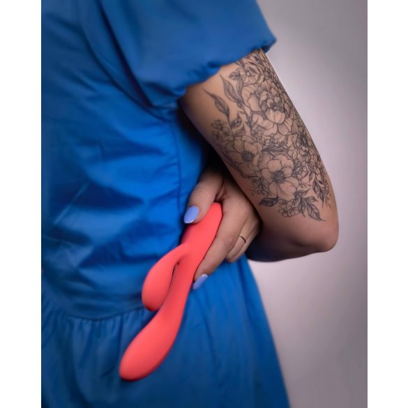 Loveline - triušio tipo vibratorius su klitorio atšaka